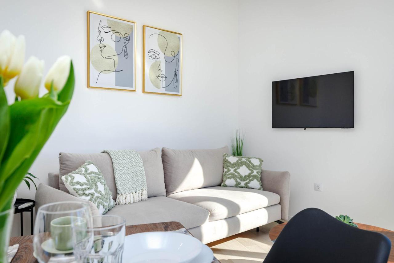 Apartment Klara Krk Town Extérieur photo